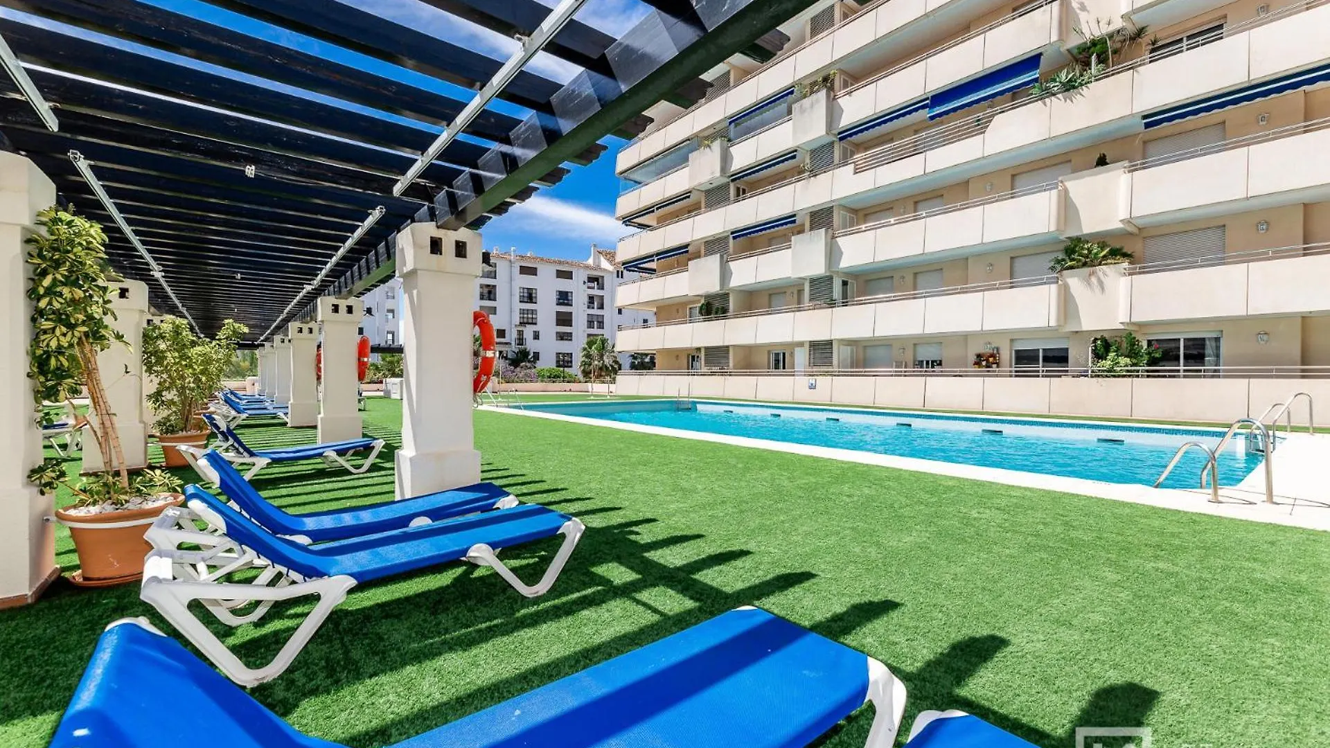 Letsmarbella - Grand 3Br Corner Apt - Marina Banus Apartment Marbella